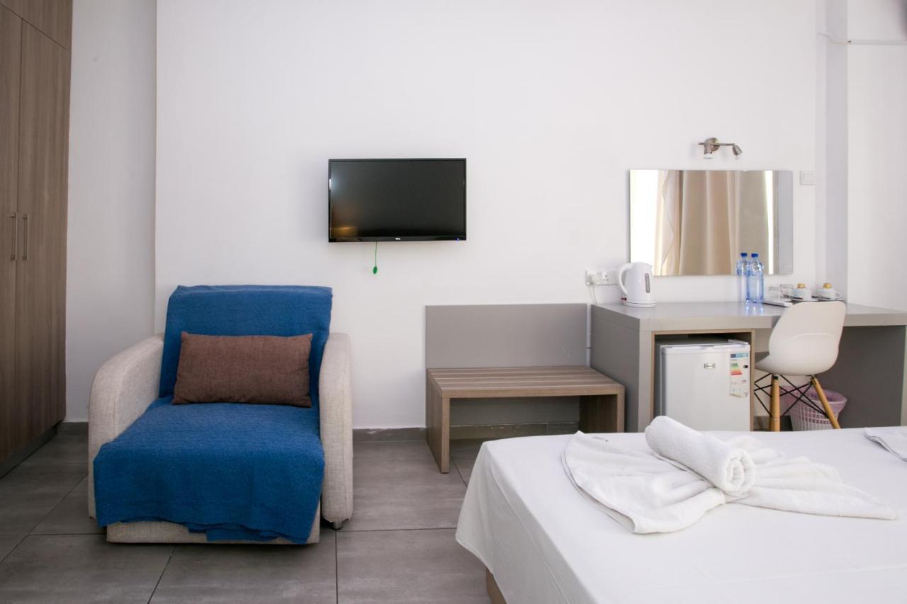 Flora Maria Hotel Ayía Nápa Extérieur photo