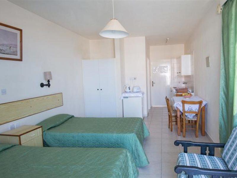 Flora Maria Hotel Ayía Nápa Extérieur photo