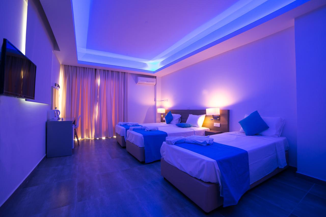 Flora Maria Hotel Ayía Nápa Extérieur photo