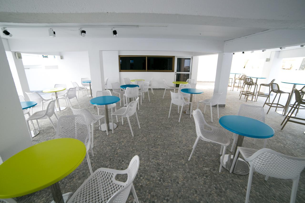 Flora Maria Hotel Ayía Nápa Extérieur photo